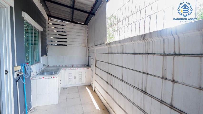 ทาวน์เฮ้าส์มือสองย่านนนทบุรี ม.พฤกษาวิลล์69 กาญจนาฯ-ลาดปลาดุก เนื้อที่ 18.3 ตร.ว. ฟังก์ชัน 3 ห้องนอน 2 ห้องน้ำ 1 ที่จอดรถ บนทำเลเยี่ยม โครงการน่าอยู่ เชื่อมต่อถ.กาญจนาภิเษก และอีกหลายเส้นทาง แถมยังใกล้รถไฟฟ้าสายสีม่วง "สถานีคลองบางไผ่" จองด่วน!...